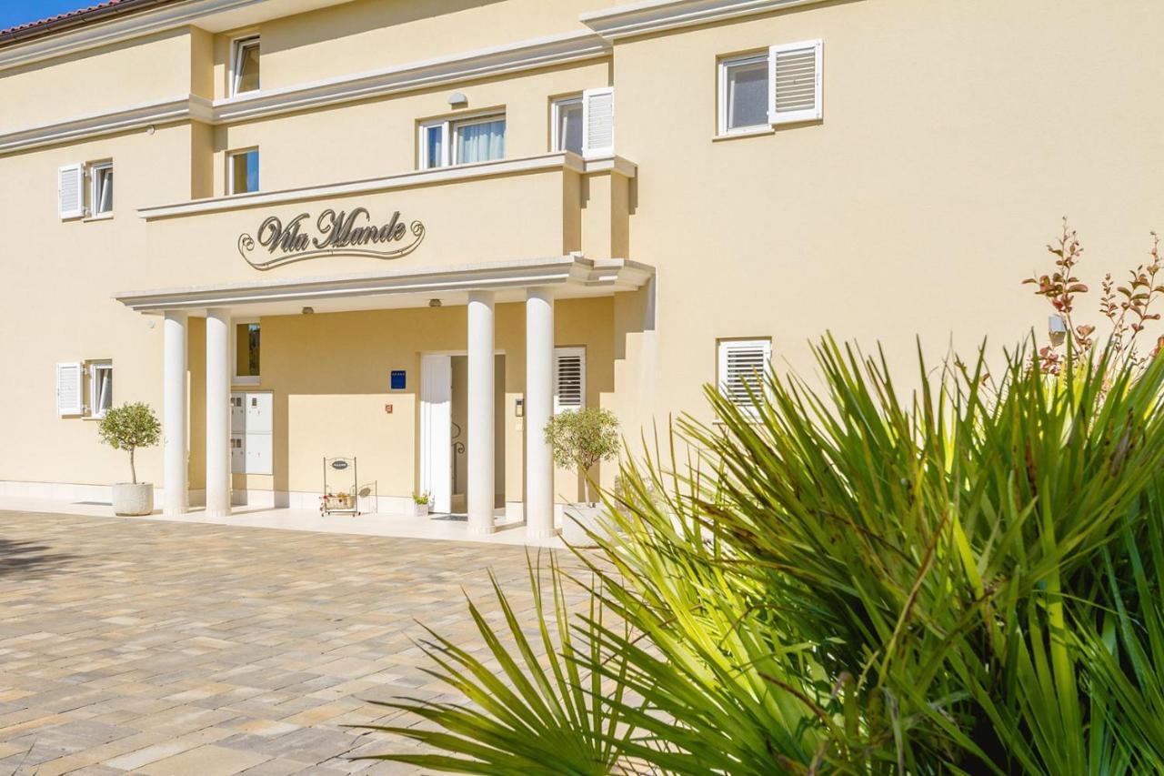 Luxury Apartments Villa Mande Malinska Eksteriør billede